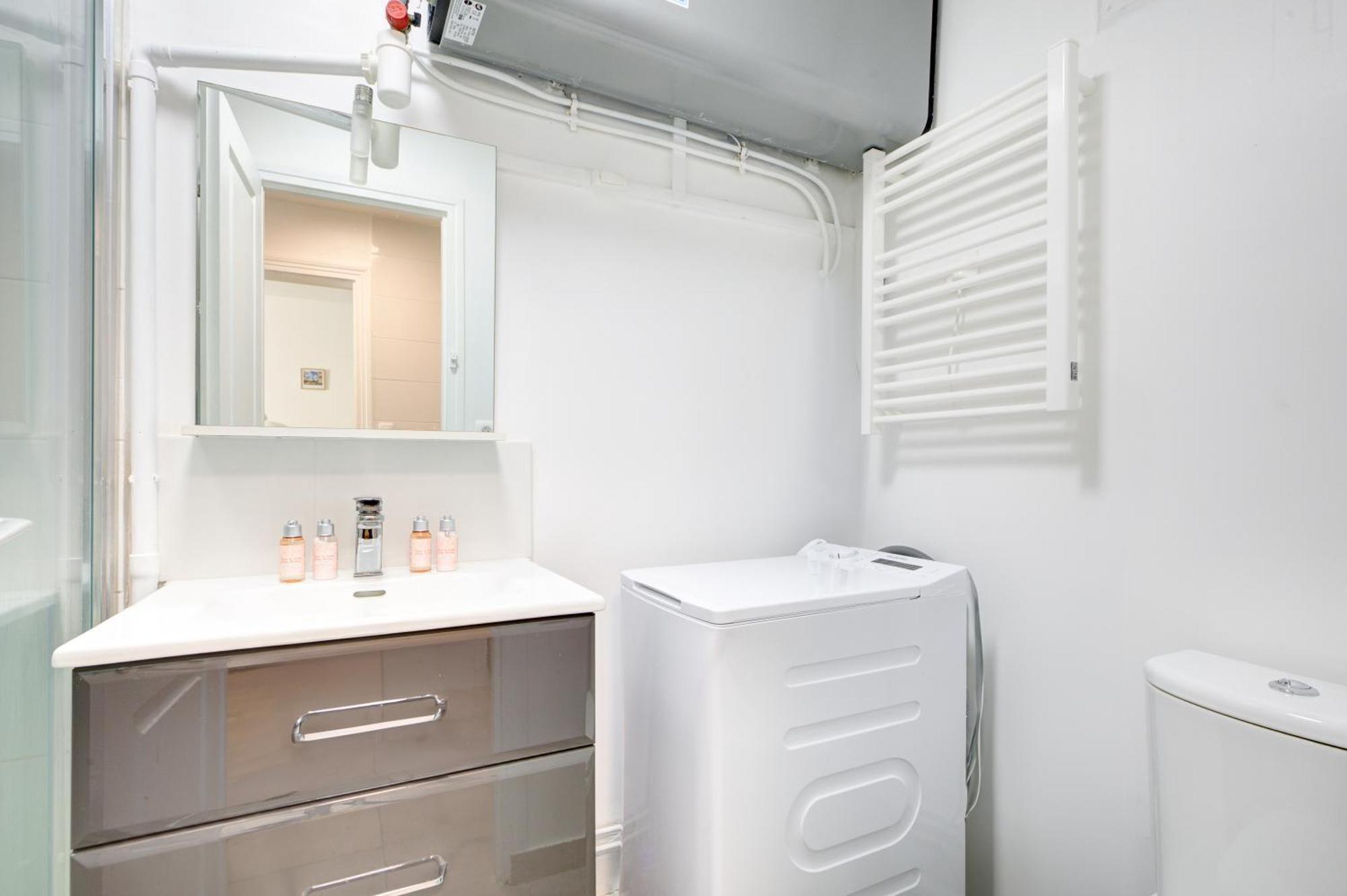 4 Personnes Charmant Appartement Paris 13Eme Esterno foto